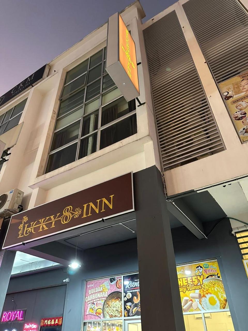 Lucky 88 Inn Serian Exterior photo